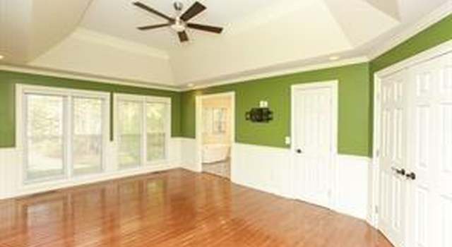 Photo of 229 Lakewood Dr, Carrollton, GA 30117