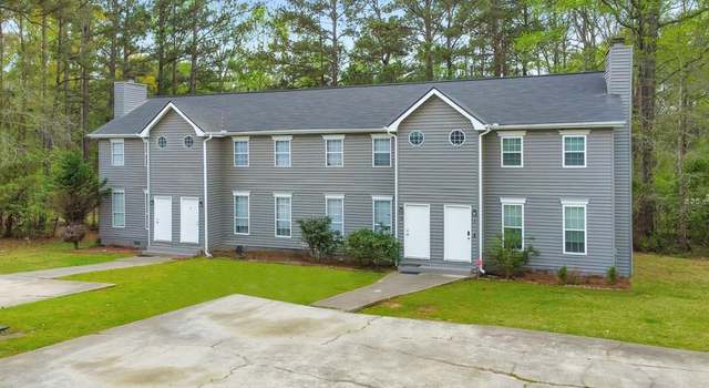 Photo of 8537 Pineland Dr, Jonesboro, GA 30238
