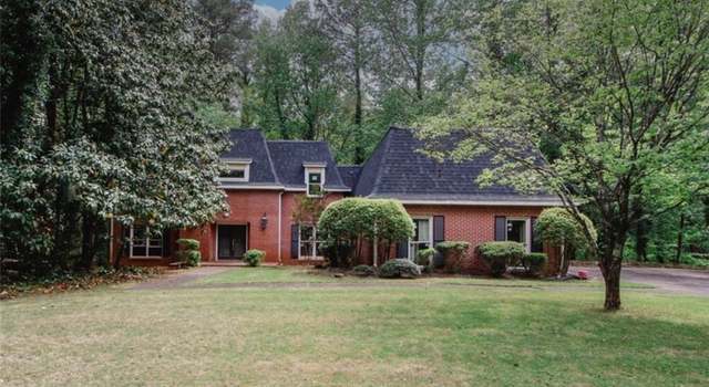 Photo of 110 Vistacrest Way, Roswell, GA 30075