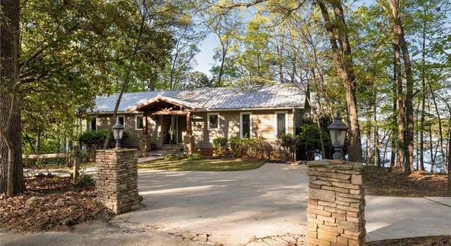 Photo of 736 Cedar Ridge Rd, Hartwell, GA 30643