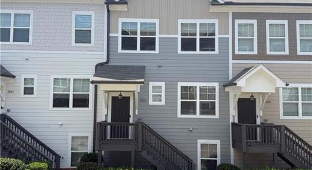 Photo of 3833 Oxford Cir, Atlanta, GA 30340
