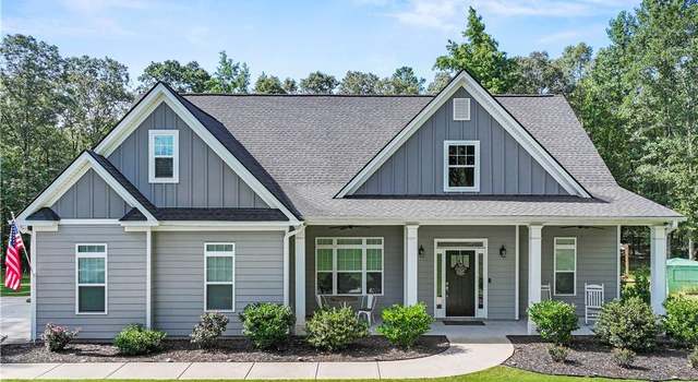 Photo of 224 Blackthorn Rd, Colbert, GA 30628