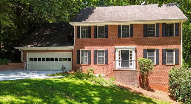 Photo of 1527 Ridgewood Dr SW, Lilburn, GA 30047