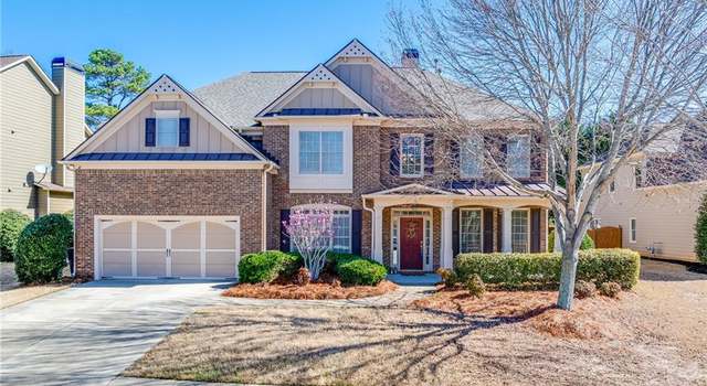 Photo of 1573 Country Wood Dr, Hoschton, GA 30548