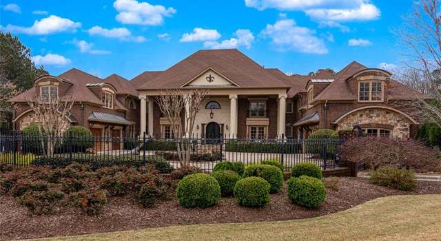 Photo of 15975 Manor Club Dr, Milton, GA 30004