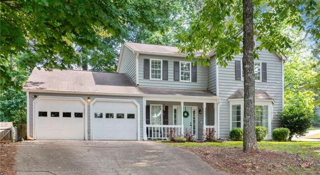 Photo of 802 Bluff Pl, Woodstock, GA 30188