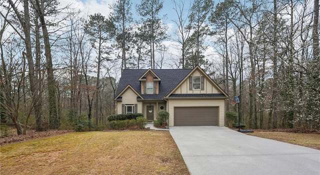 Photo of 2845 Hickory Cir, Snellville, GA 30078