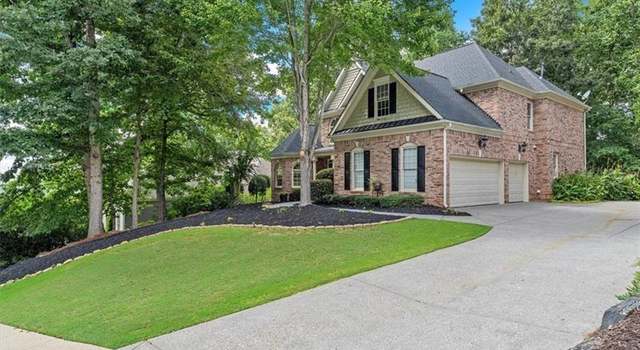 Photo of 781 E Shore Dr E, Canton, GA 30114