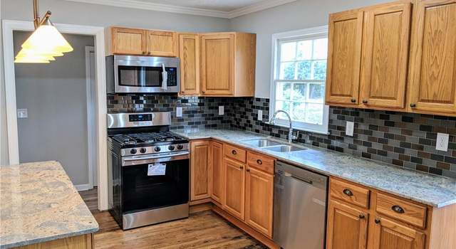 Photo of 2981 Lowrance Dr, Decatur, GA 30033