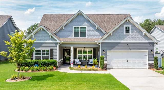 Photo of 451 Delaware Way, Newnan, GA 30265