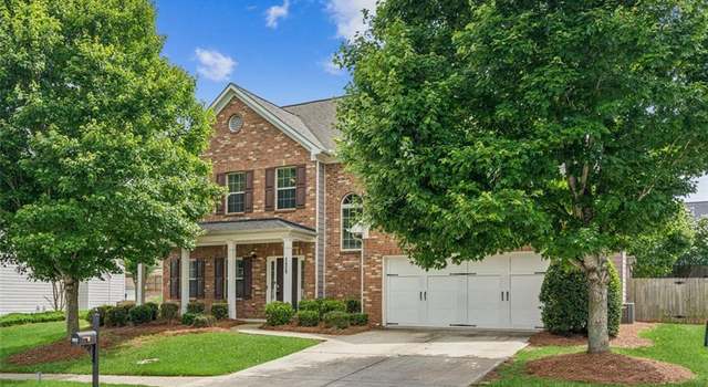 Photo of 2428 Fisk Falls Dr, Braselton, GA 30517