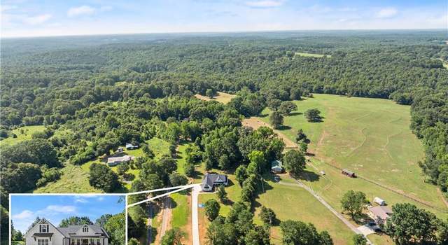 Photo of 3645 Woods Bridge Rd, Commerce, GA 30529