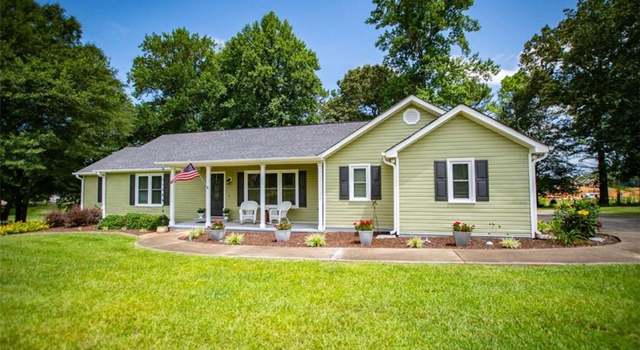 Photo of 200 Gold Dust Trl, Carrollton, GA 30117