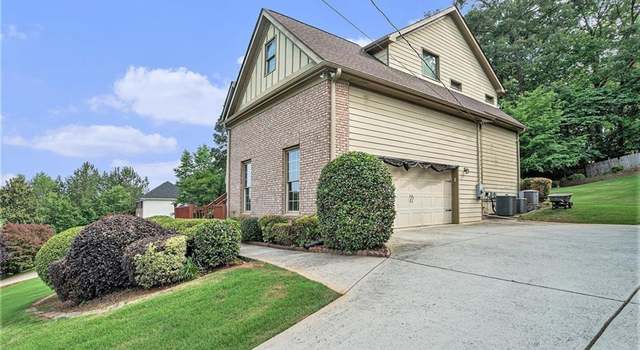 Photo of 3641 Mountain Cove Rd, Snellville, GA 30039