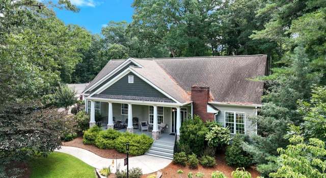 Photo of 345 Hollywood Cir NW, Gainesville, GA 30501