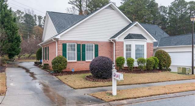 Photo of 240 Woodgate Cir, Fayetteville, GA 30214