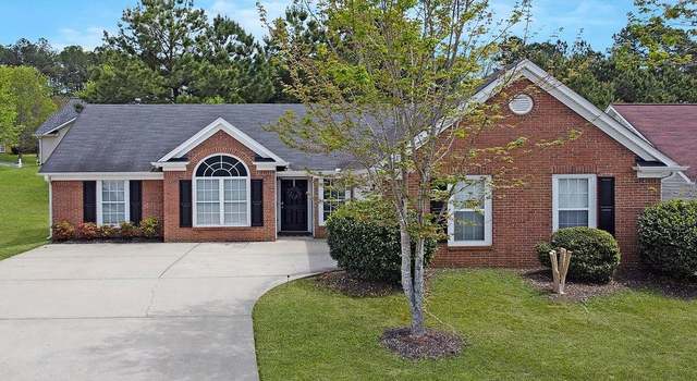 Photo of 8820 Lake Rd, Union City, GA 30291
