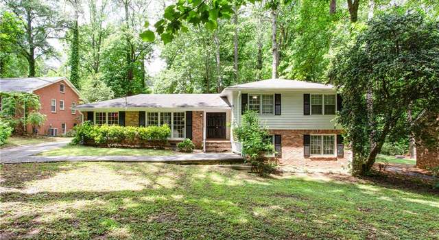 Photo of 2620 Clairmont Rd, Atlanta, GA 30329