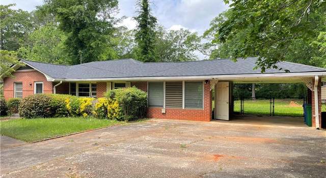 Photo of 2988 Ramble Ln, Decatur, GA 30033