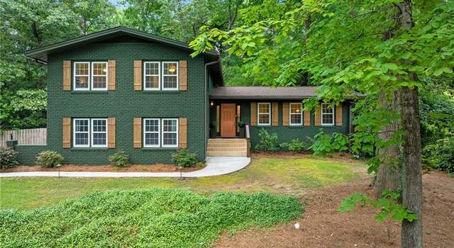 Photo of 3597 Embry Cir, Atlanta, GA 30341