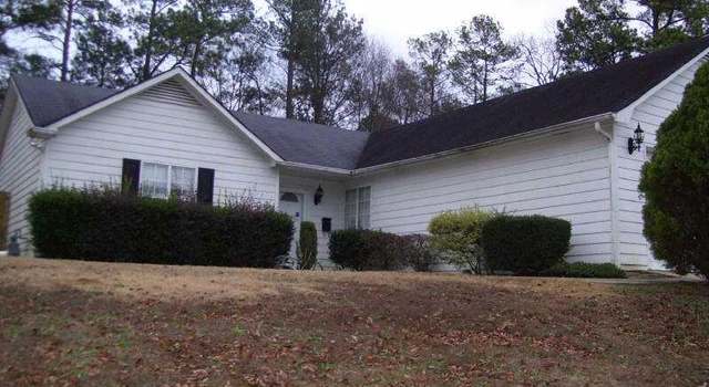 Photo of 879 River Glenn Pl, Riverdale, GA 30296