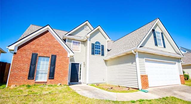 Photo of 104 Providence Dr, Carrollton, GA 30116