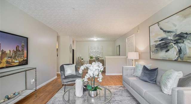 Photo of 2201 Fairington Village Dr, Lithonia, GA 30038