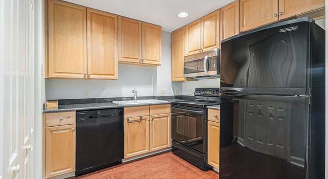 Photo of 195 14th St NE #407, Atlanta, GA 30309