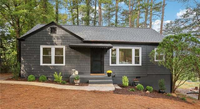 Photo of 225 Amy Dr NE, Marietta, GA 30060