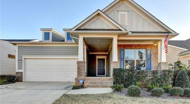 Photo of 5732 Cypress Bluff Ln, Hoschton, GA 30548