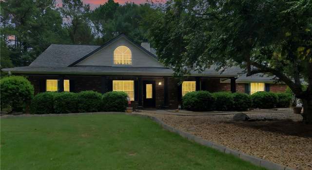 Photo of 219 Riverbrook Ct, Mcdonough, GA 30252