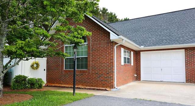 Photo of 301 Alston Ridge Ct, Cornelia, GA 30531