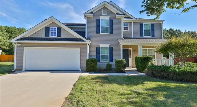 Photo of 3395 Bridgeshaw Dr, Cumming, GA 30028