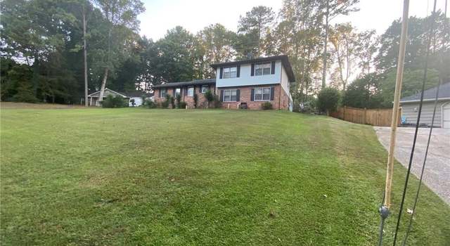 Photo of 753 Brookwood Ter SW, Lilburn, GA 30047