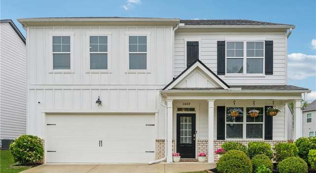 Photo of 5669 Whistling Sparrow Ln, Flowery Branch, GA 30542