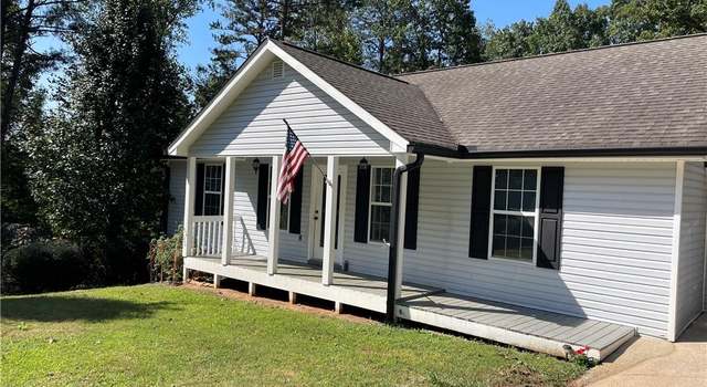 Photo of 370 Rainey Dr, Dawsonville, GA 30534