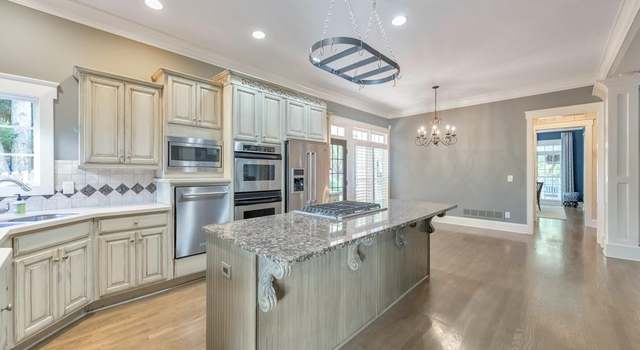 Photo of 3901 Hazelhurst Dr, Marietta, GA 30066