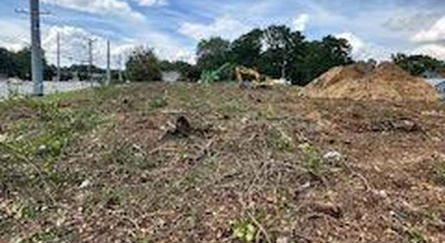 Photo of 2312 Rockbridge Rd, Stone Mountain, GA 30087