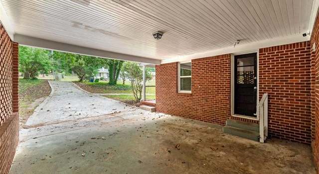 Photo of 3080 Lynhurst Cir, Atlanta, GA 30311