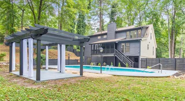 Photo of 1552 Hillhaven Dr, Marietta, GA 30062