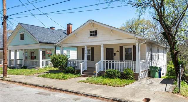 Photo of 900 Oakhill Ave SW, Atlanta, GA 30310