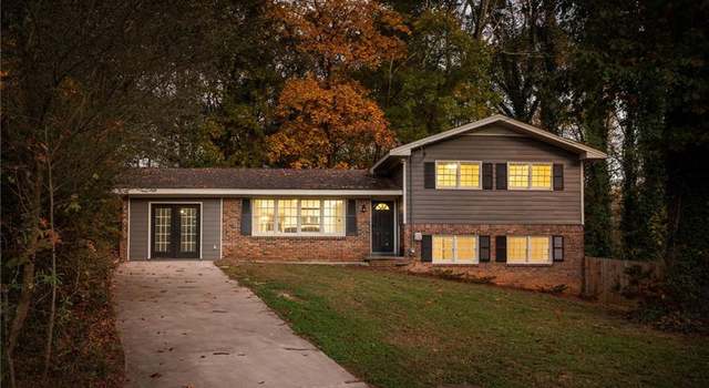 Photo of 3512 Casa Woods Ln, Clarkston, GA 30021