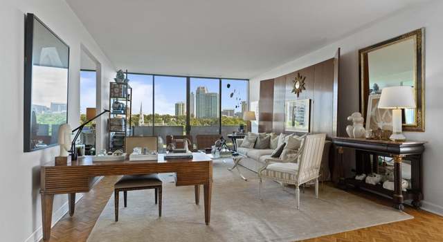Photo of 2575 Peachtree Rd NE Unit 14A, Atlanta, GA 30305