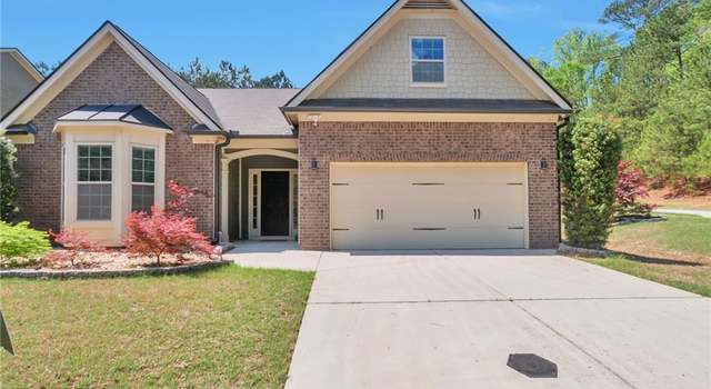 Photo of 30 Lismore Way, Newnan, GA 30263