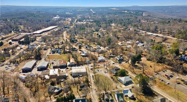 Photo of 127 Mills Ln, Ball Ground, GA 30107