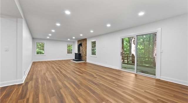 Photo of 2935 Leafwood Dr SE, Marietta, GA 30067