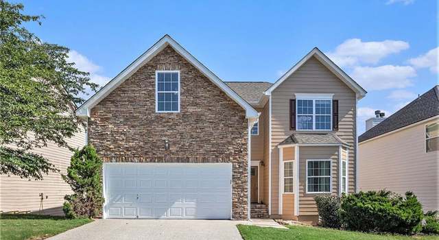 Photo of 915 Pebble Creek Trl, Suwanee, GA 30024
