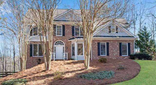 Photo of 302 N Brooke Dr, Canton, GA 30115