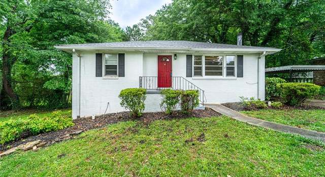 Photo of 218 Woodview Ln SE, Smyrna, GA 30082