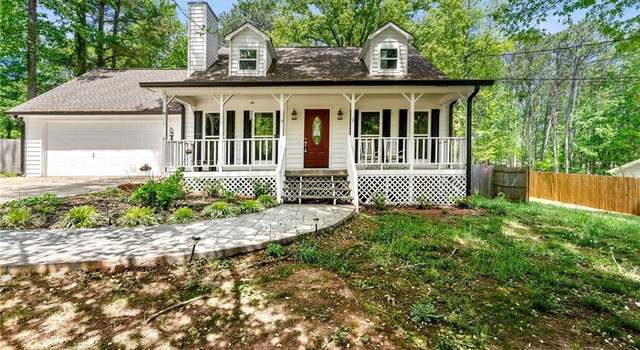 Photo of 385 Russell Ridge Dr, Lawrenceville, GA 30043